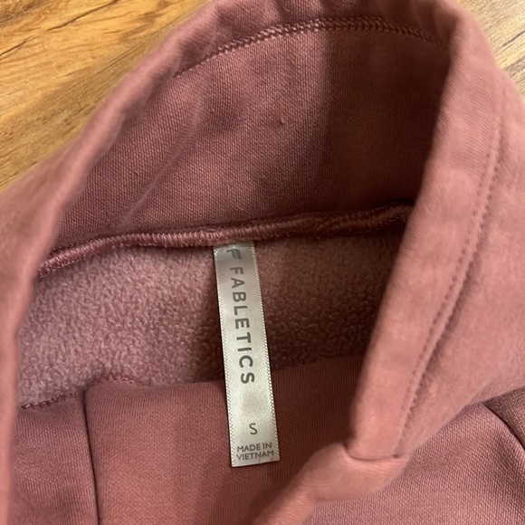Fabletics Mauve Sweater - Picture 2 of 5